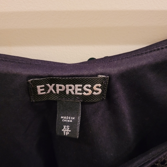 EXPRESS Black sequin Crop Top XS - Picture 4 of 13